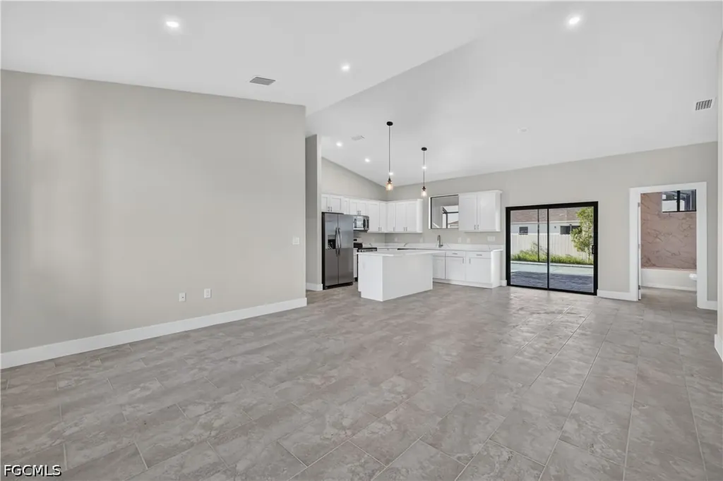 314 NW 20th Terrace Cape Coral FL 33993