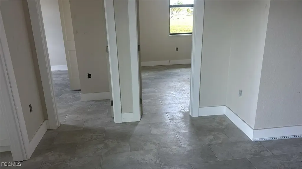 314 NW 20th Terrace Cape Coral FL 33993