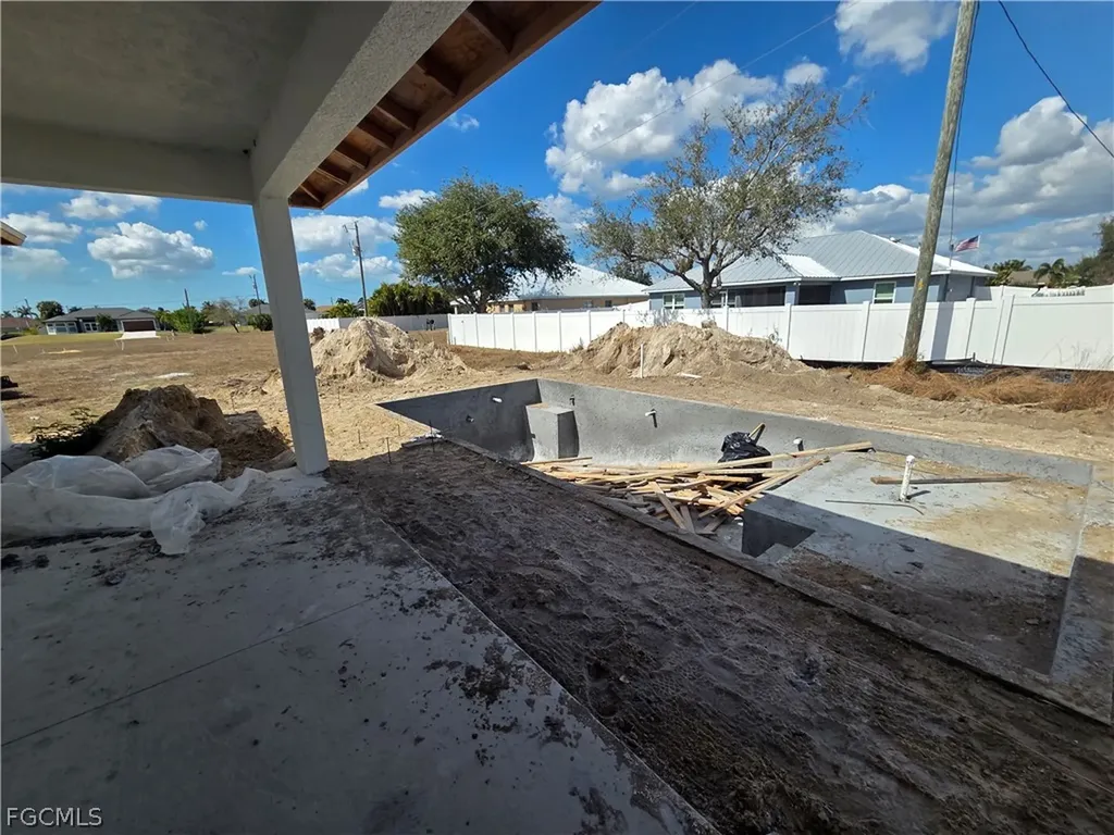 314 NW 20th Terrace Cape Coral FL 33993