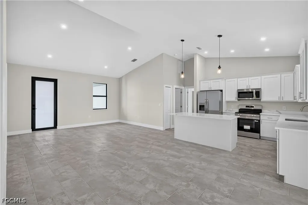 314 NW 20th Terrace Cape Coral FL 33993