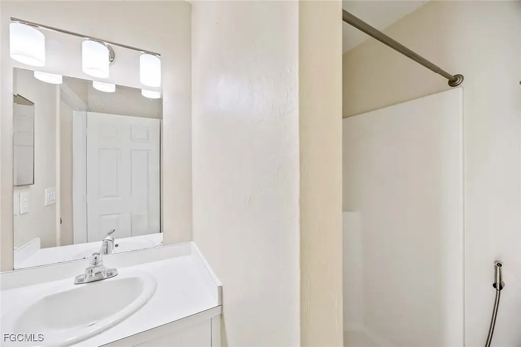 128/130 Harold Avenue S Lehigh Acres FL 33973