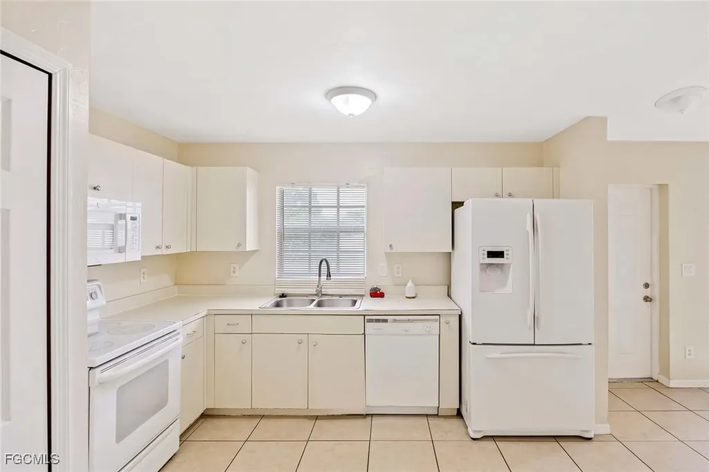 128/130 Harold Avenue S Lehigh Acres FL 33973
