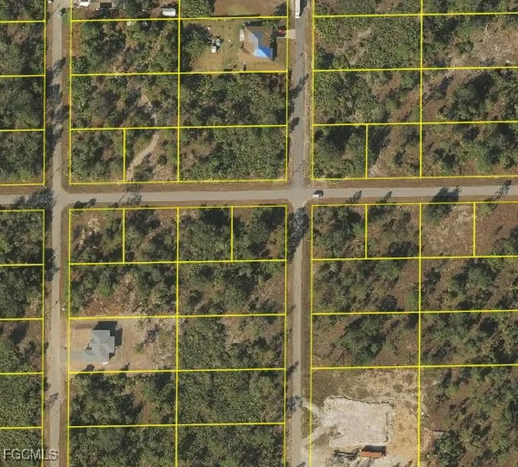 301 W 15th Street Lehigh Acres FL 33972