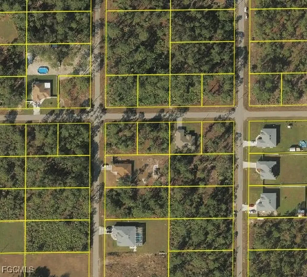 1805 W 15th Street Lehigh Acres FL 33972