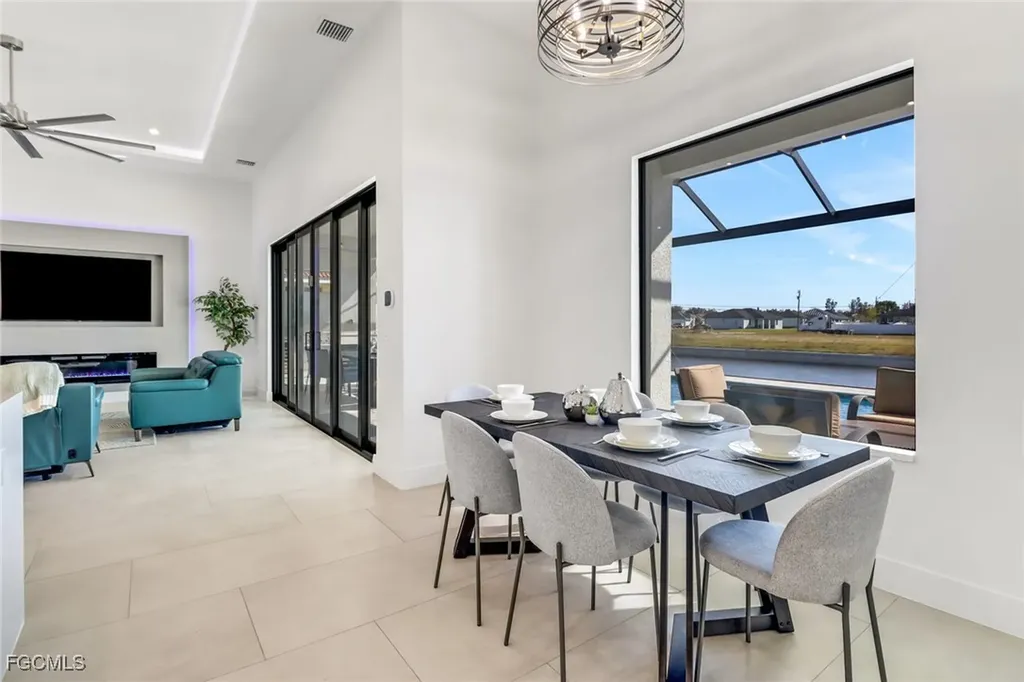 104 NE 6th Street Cape Coral FL 33909