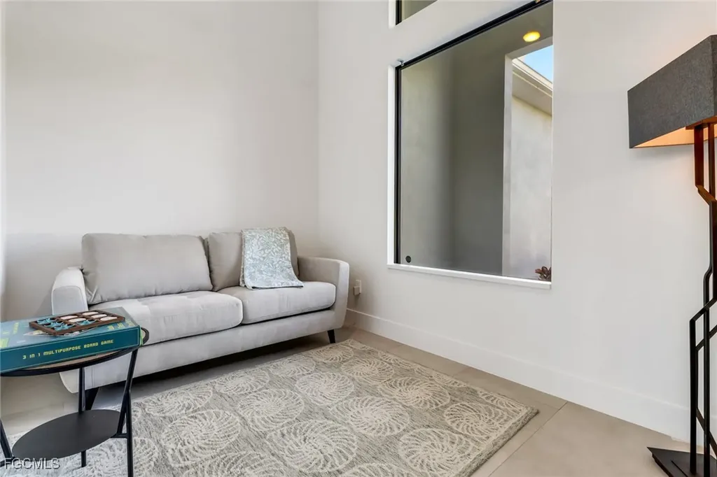 104 NE 6th Street Cape Coral FL 33909