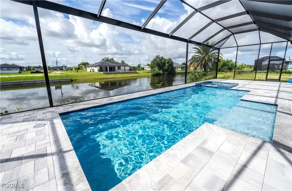 104 NE 6th Street Cape Coral FL 33909