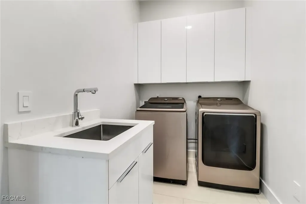 104 NE 6th Street Cape Coral FL 33909