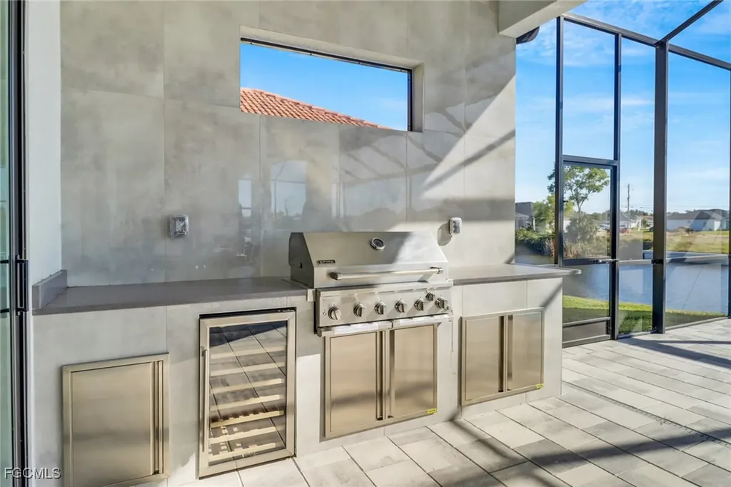 104 NE 6th Street Cape Coral FL 33909