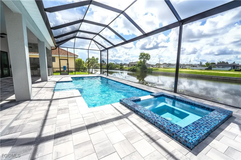 104 NE 6th Street Cape Coral FL 33909