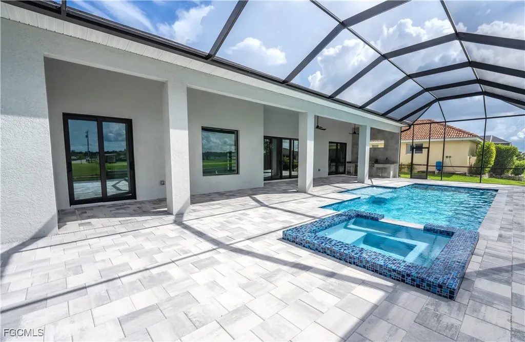 104 NE 6th Street Cape Coral FL 33909