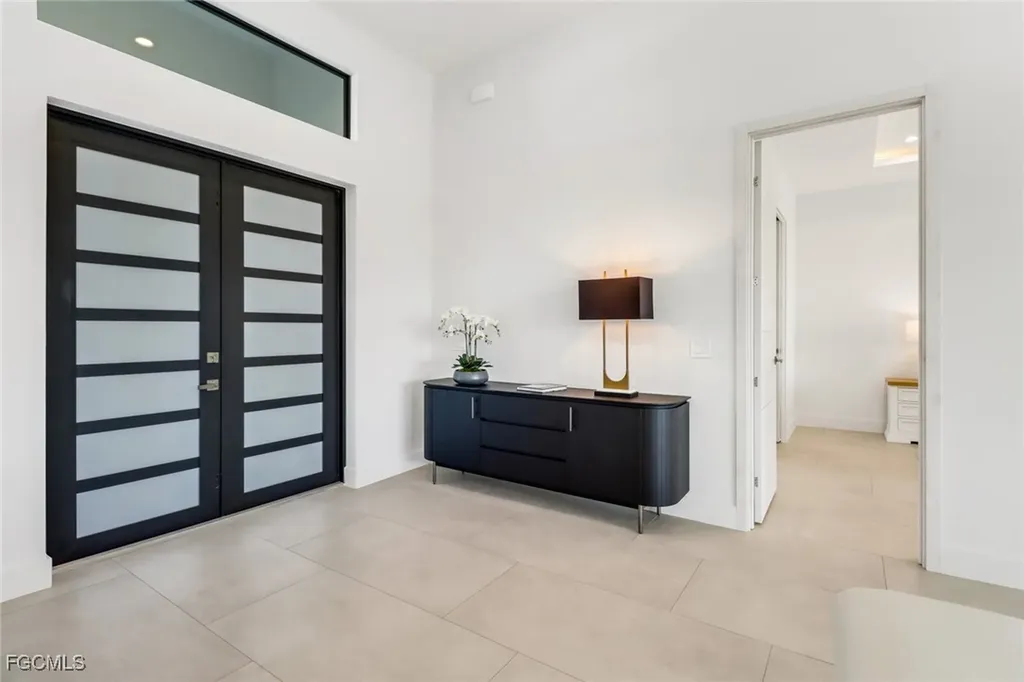 104 NE 6th Street Cape Coral FL 33909