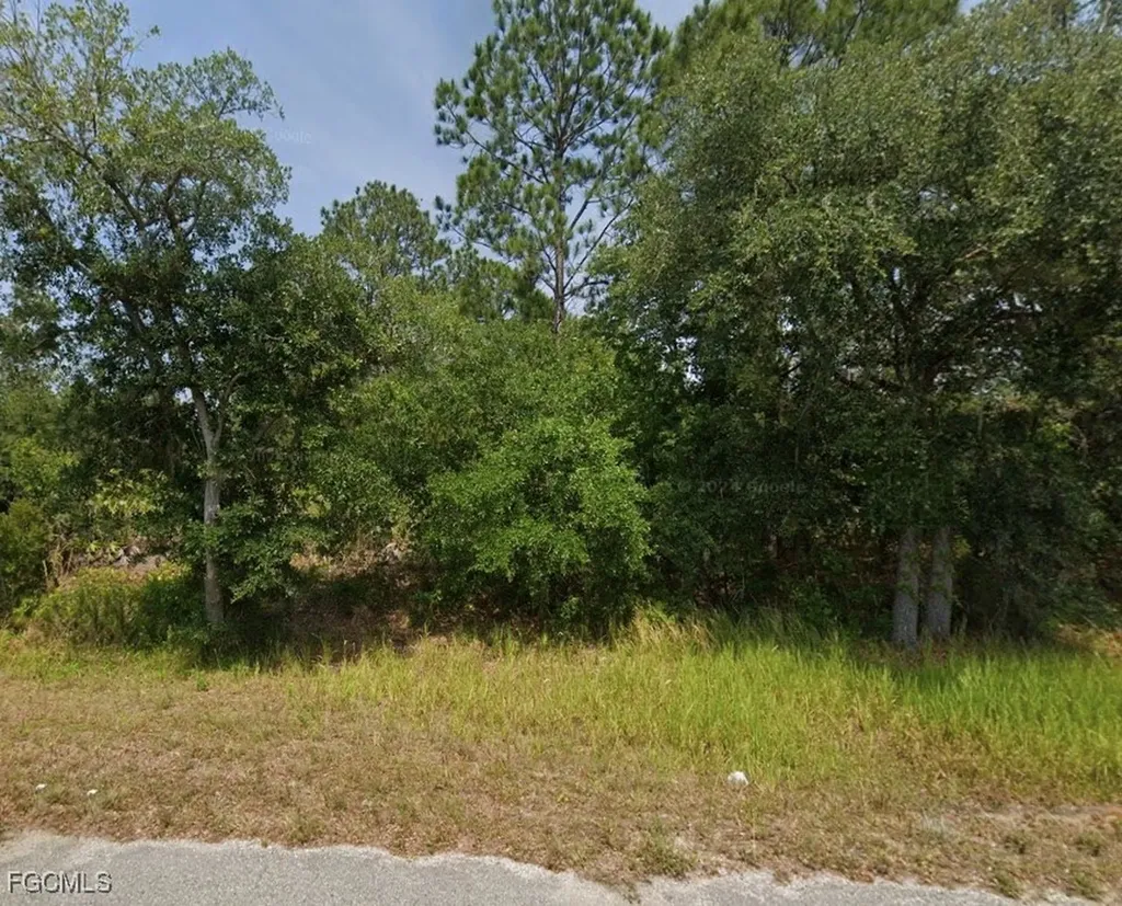 5836 Balboa Boulevard Sebring FL 33872