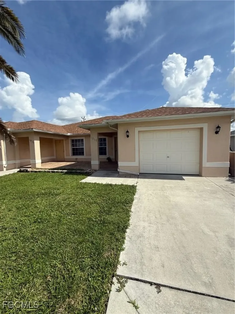 1719 SW 32nd Terrace Cape Coral FL 33914