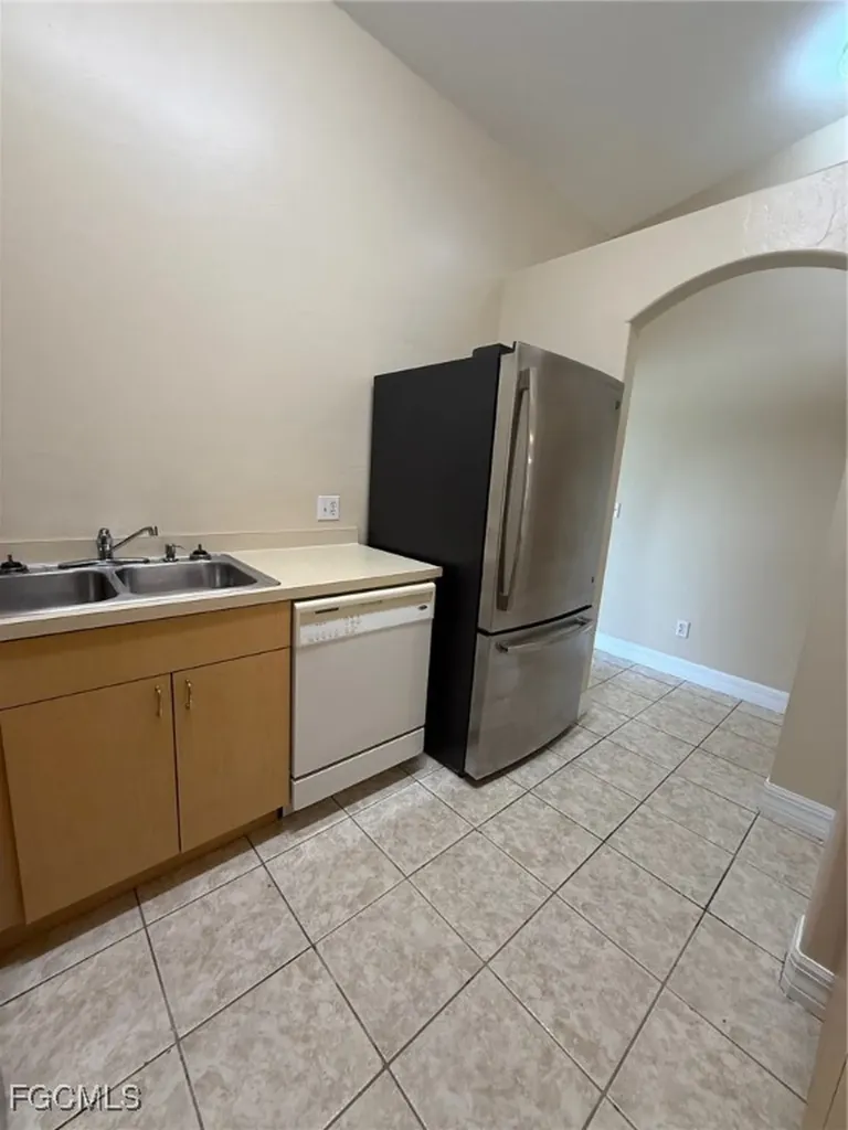 1719 SW 32nd Terrace Cape Coral FL 33914