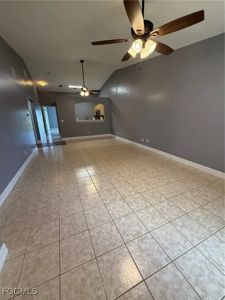 1719 SW 32nd Terrace Cape Coral FL 33914