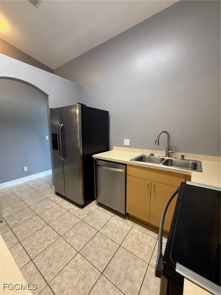 1719 SW 32nd Terrace Cape Coral FL 33914