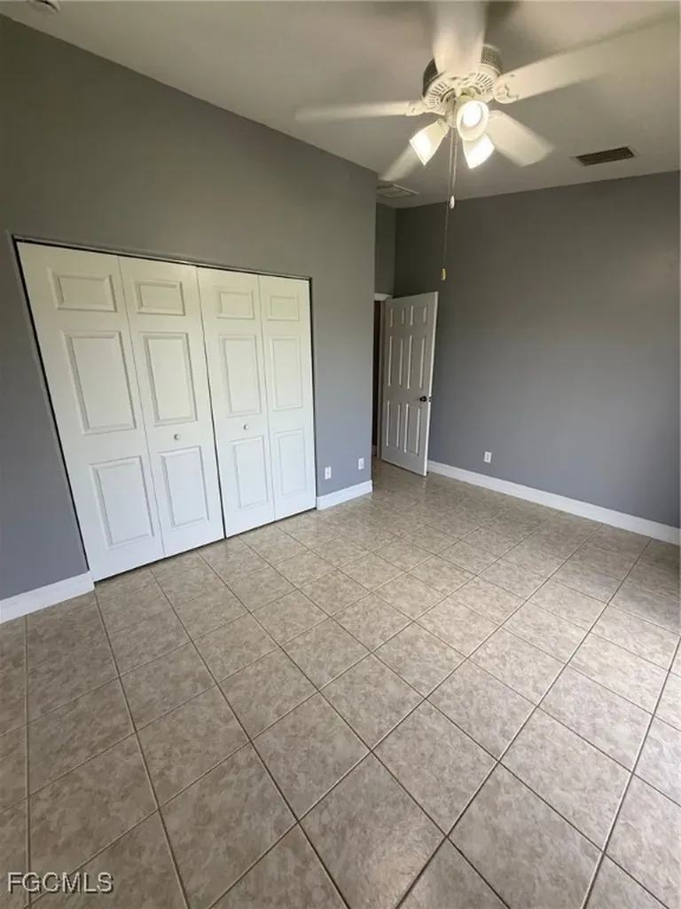 1719 SW 32nd Terrace Cape Coral FL 33914