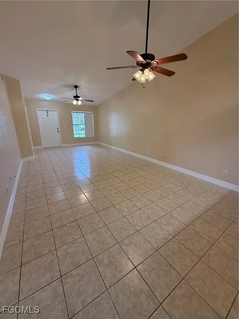 1719 SW 32nd Terrace Cape Coral FL 33914