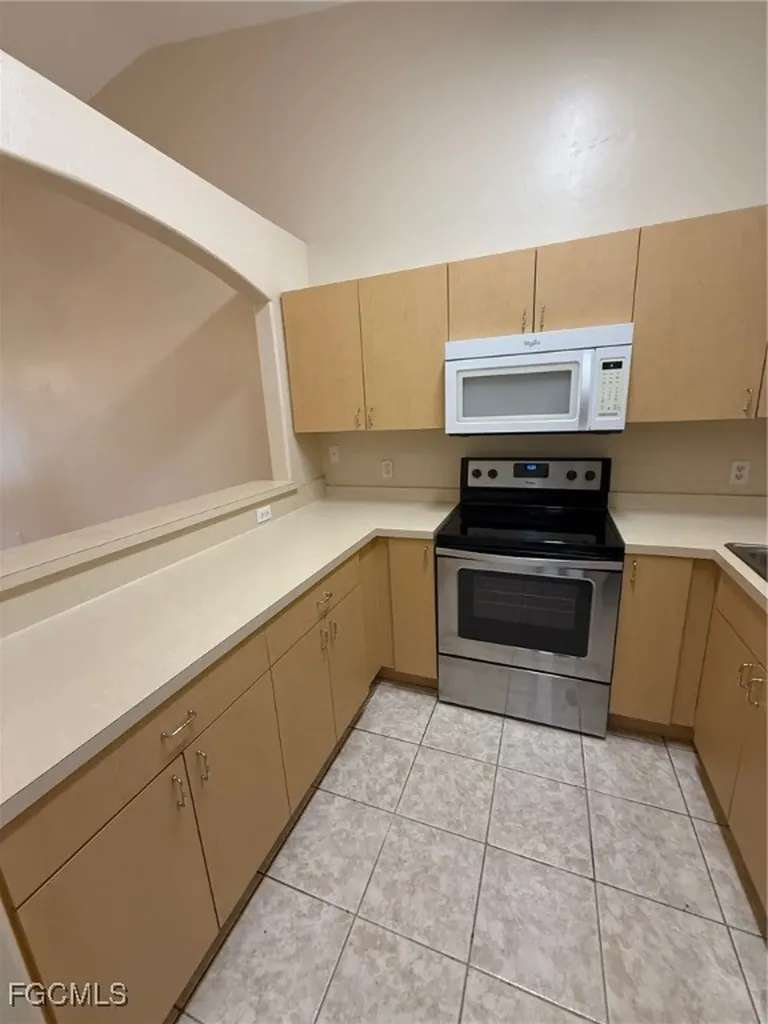 1719 SW 32nd Terrace Cape Coral FL 33914