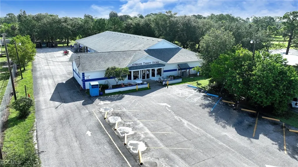 15 Homestead Road S Lehigh Acres FL 33936