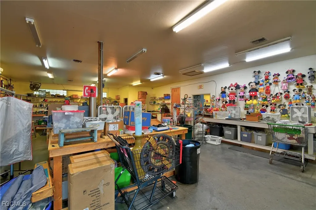 15 Homestead Road S Lehigh Acres FL 33936