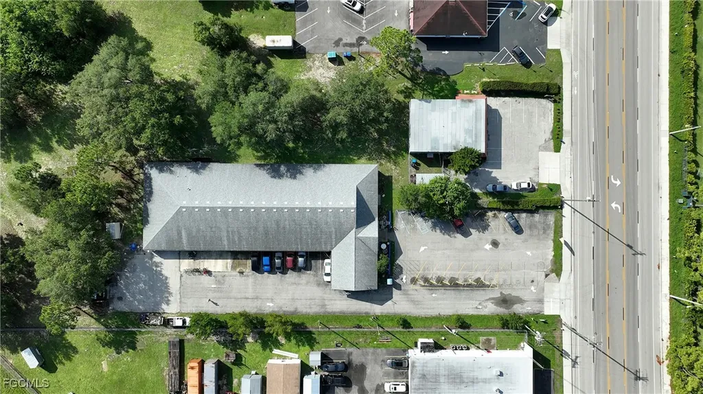 15 Homestead Road S Lehigh Acres FL 33936