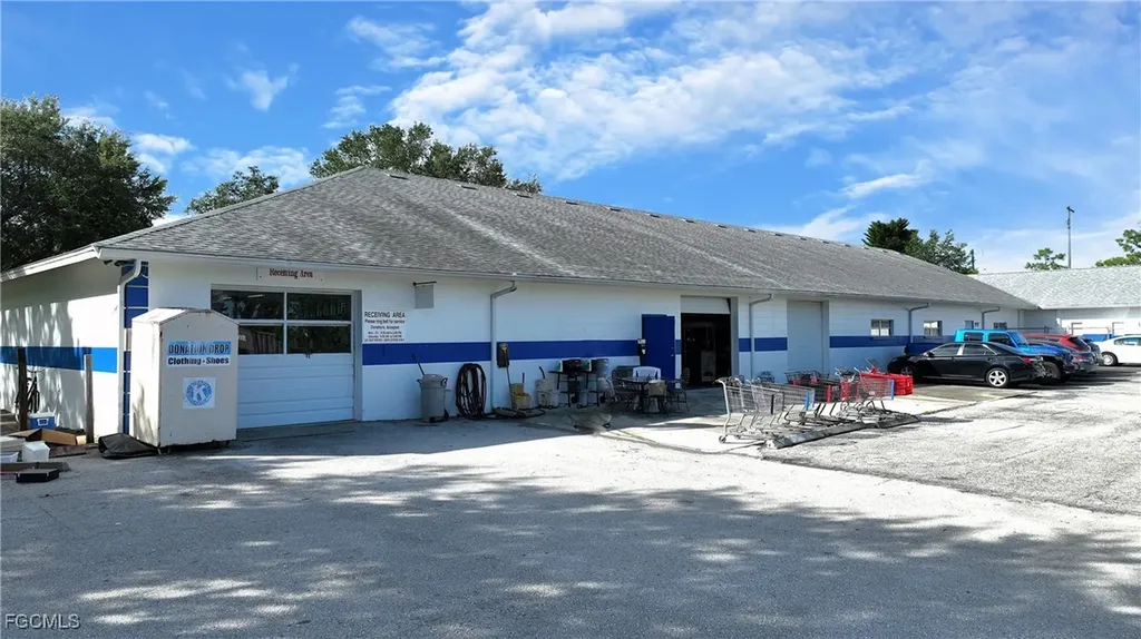 15 Homestead Road S Lehigh Acres FL 33936