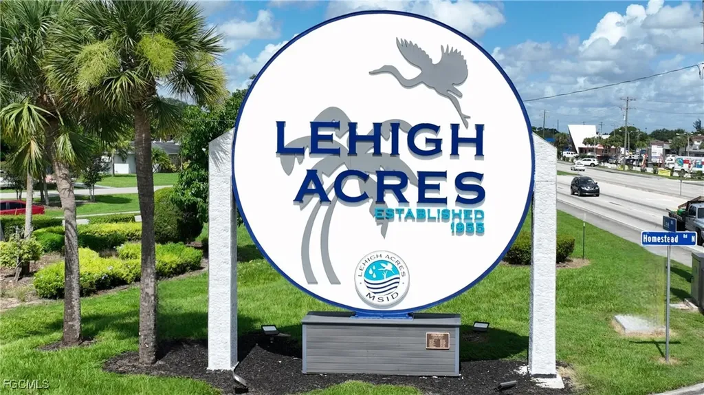 15 Homestead Road S Lehigh Acres FL 33936