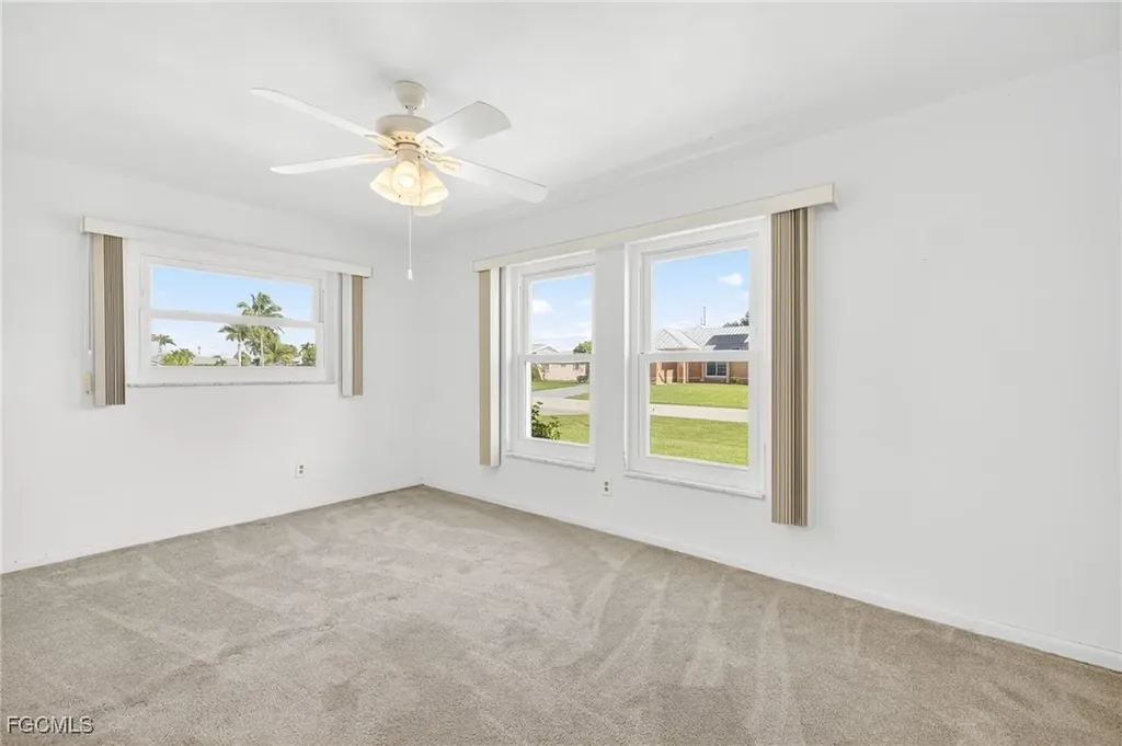 1216 SE 27th Street Cape Coral FL 33904