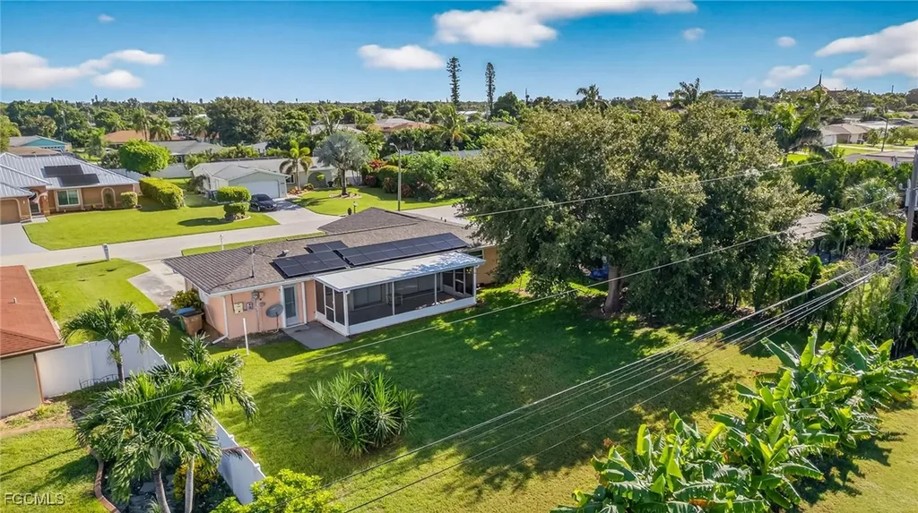 1216 SE 27th Street Cape Coral FL 33904