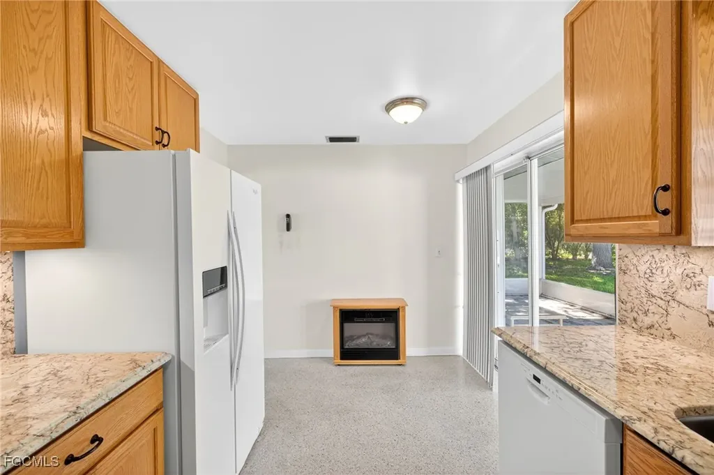 1216 SE 27th Street Cape Coral FL 33904