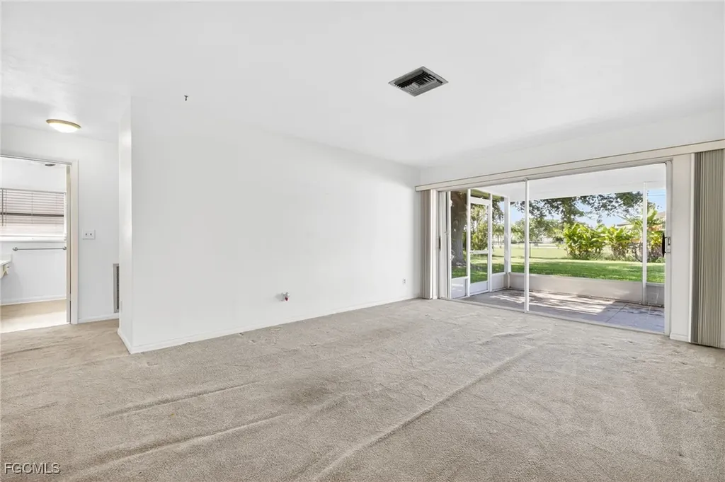 1216 SE 27th Street Cape Coral FL 33904