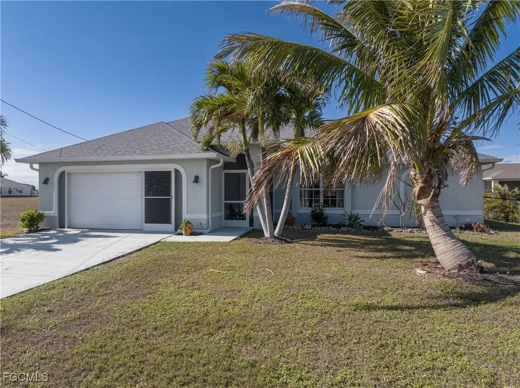 2728 NW 45th Place Cape Coral FL 33993