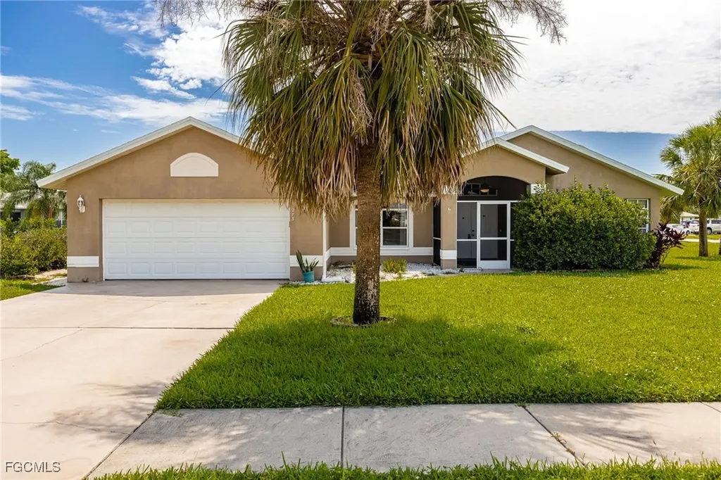 273 Justene Circle Lehigh Acres FL 33936