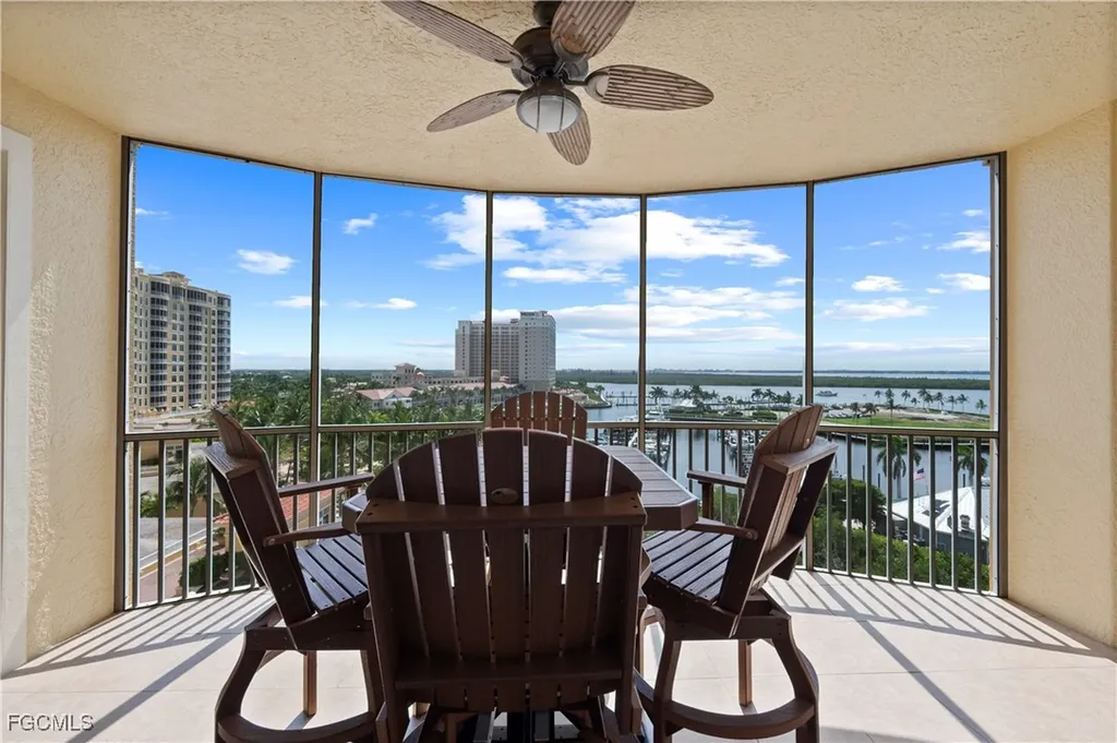 6081 Silver King Boulevard Cape Coral FL 33914