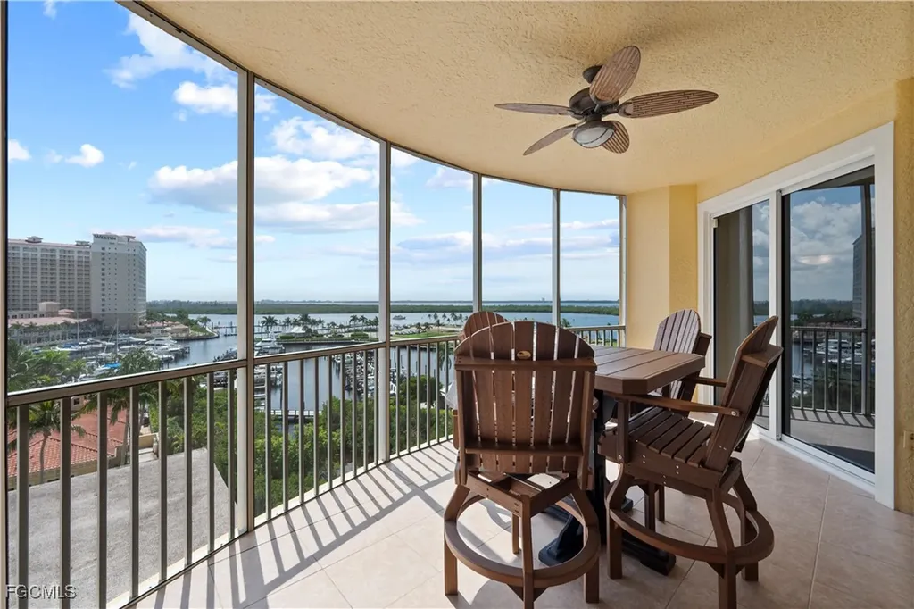 6081 Silver King Boulevard Cape Coral FL 33914