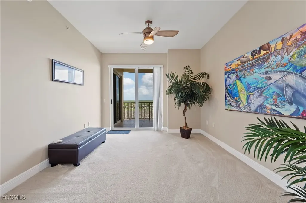 6081 Silver King Boulevard Cape Coral FL 33914