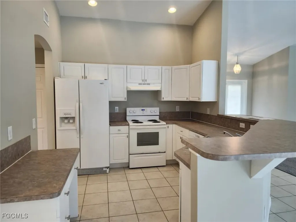 1902 SW 30th Street Cape Coral FL 33914
