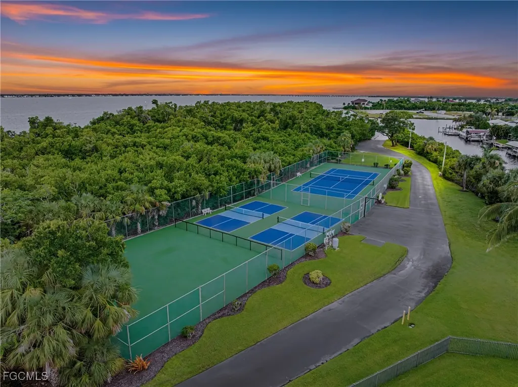 12620 Arbuckle Court North Fort Myers FL 33903