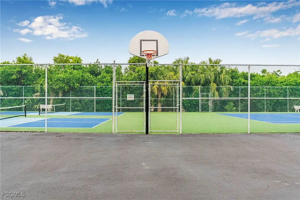12620 Arbuckle Court North Fort Myers FL 33903