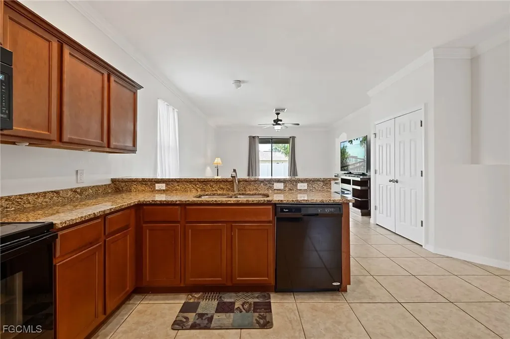 1618 SW 14th Street Cape Coral FL 33991