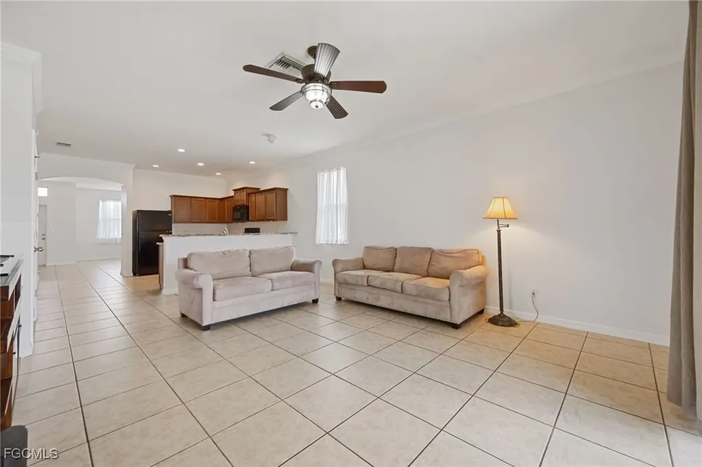 1618 SW 14th Street Cape Coral FL 33991