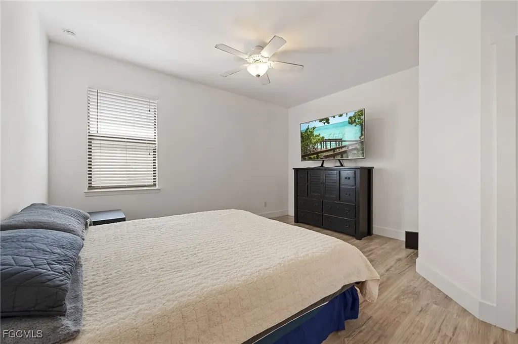 1618 SW 14th Street Cape Coral FL 33991