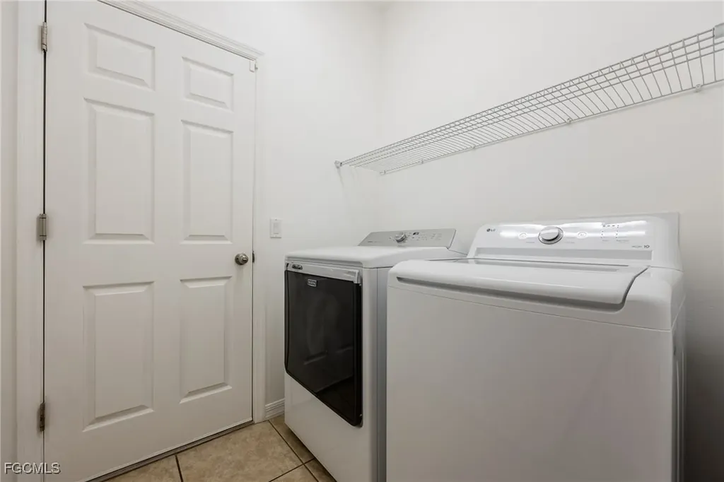 1618 SW 14th Street Cape Coral FL 33991