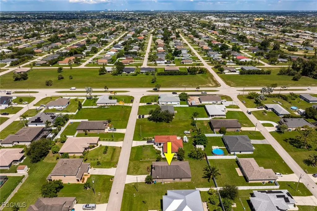 1618 SW 14th Street Cape Coral FL 33991