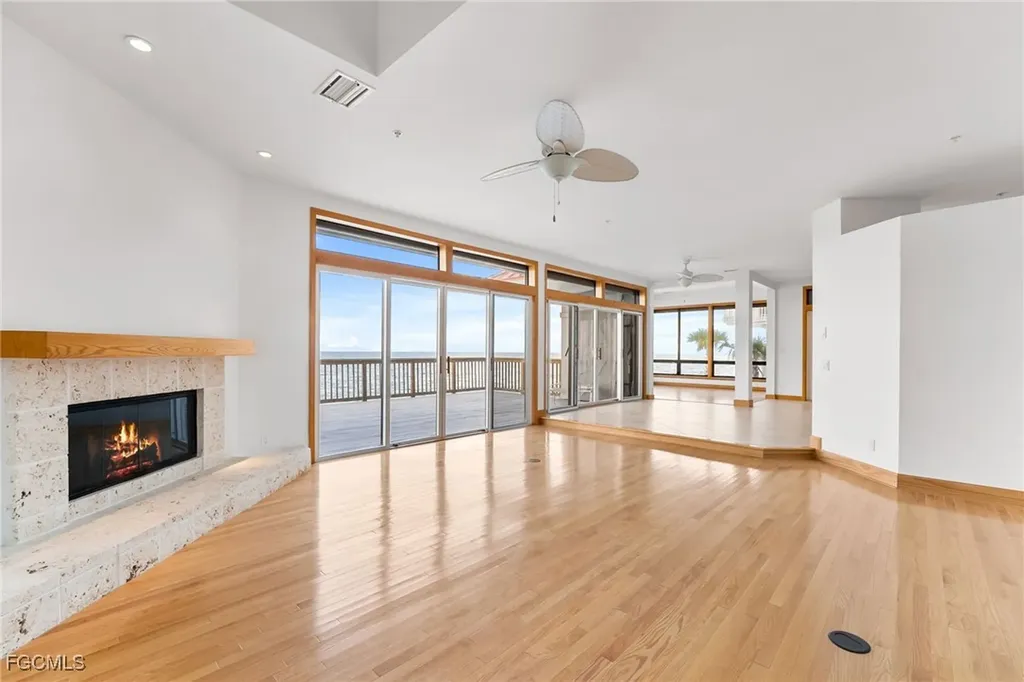 406 Gulf Bend Drive Captiva FL 33924