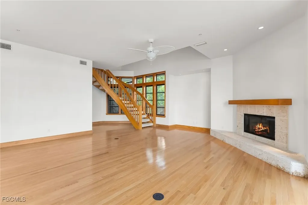 406 Gulf Bend Drive Captiva FL 33924