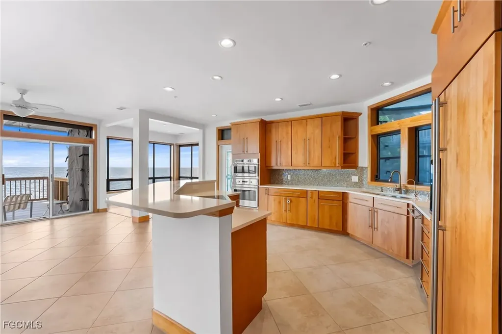 406 Gulf Bend Drive Captiva FL 33924