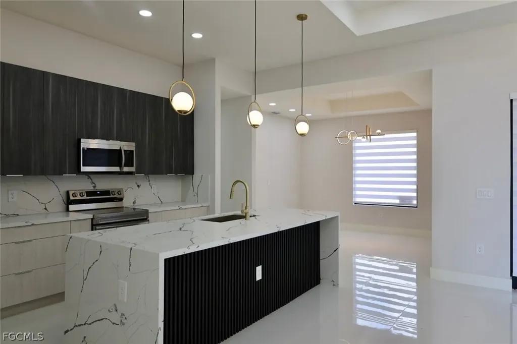 2800 33rd Street SW Lehigh Acres FL 33976